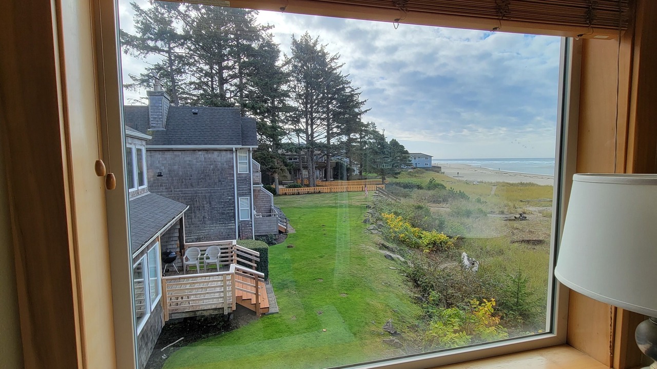 Photo of Bedroom in Cannon Beach