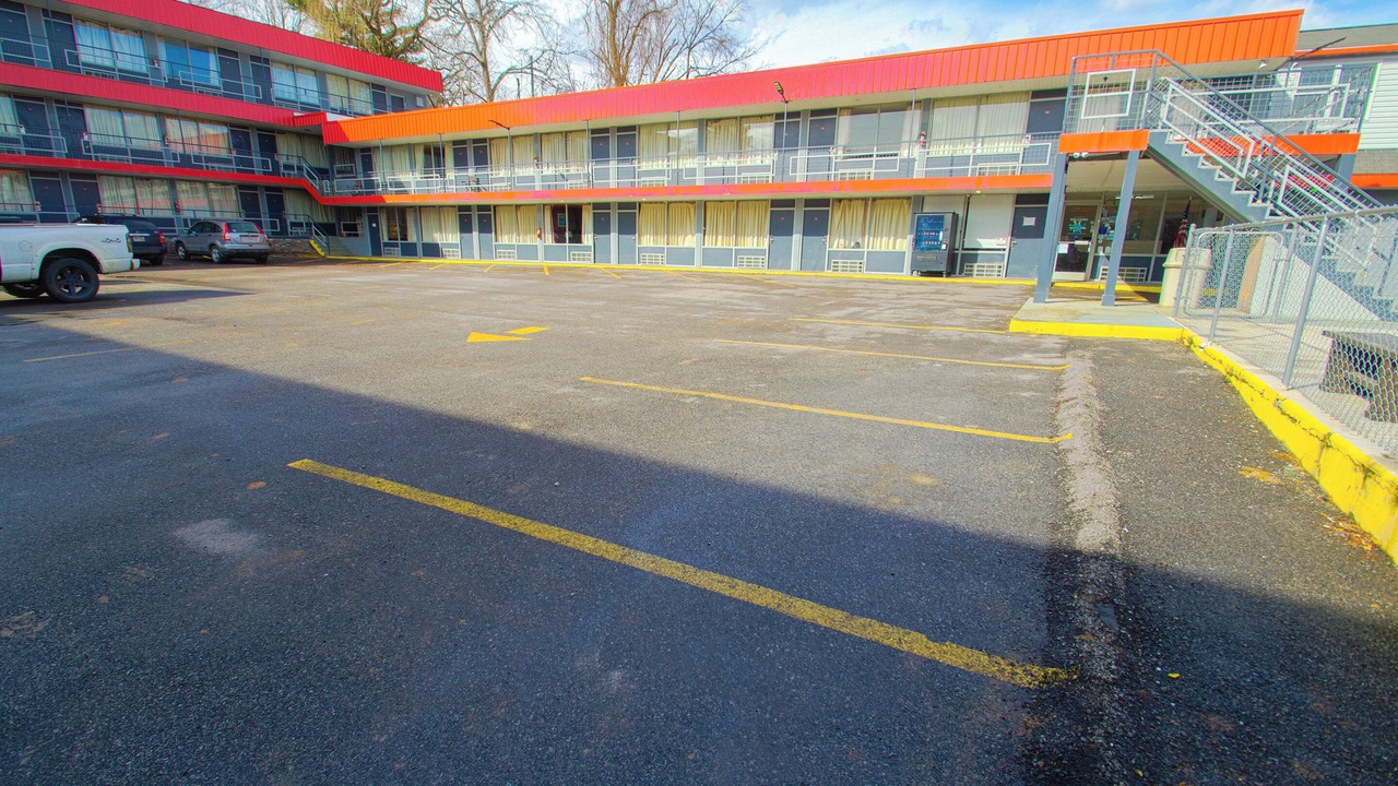 Photo of Others in Goldbond