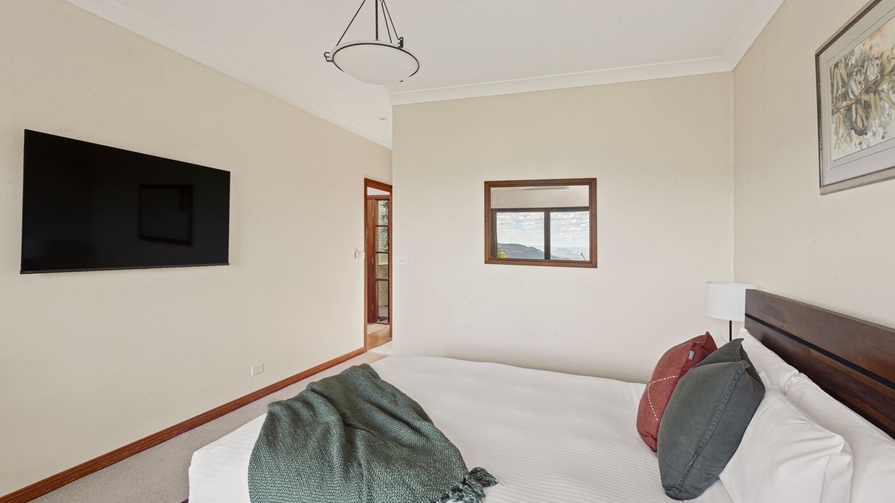 Photo of Bedroom in Wentworth Falls