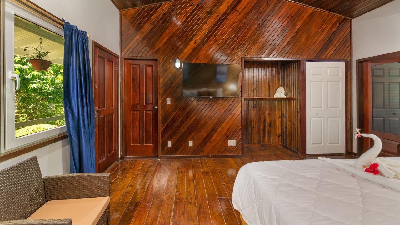 Photo of Bedroom in French Harbour