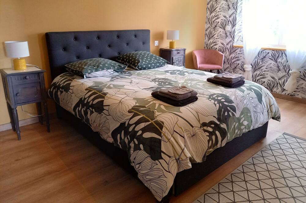 Photo of Bedroom in Neuvilley