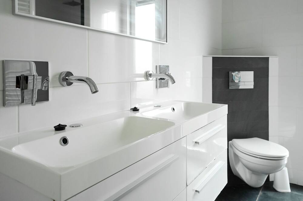 Photo of Bathroom in Willemsdorp