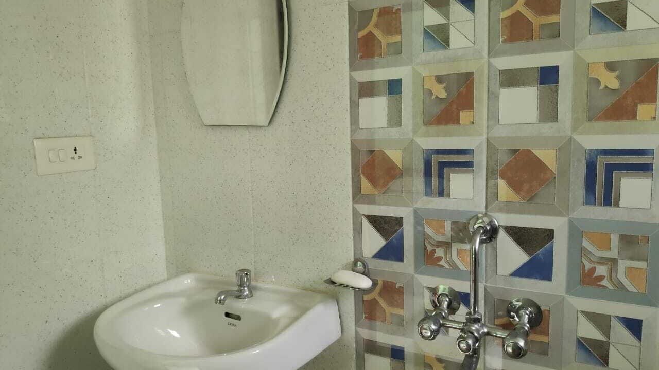 Photo of Bathroom in Ashvem