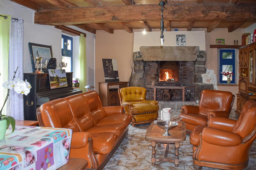 Photo of Bedroom in Begard