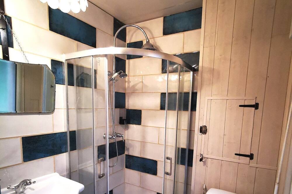 Photo of Bathroom in Ploubazlanec