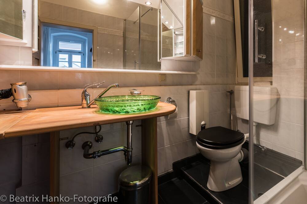 Photo of Bathroom in Heidelberg City Centre