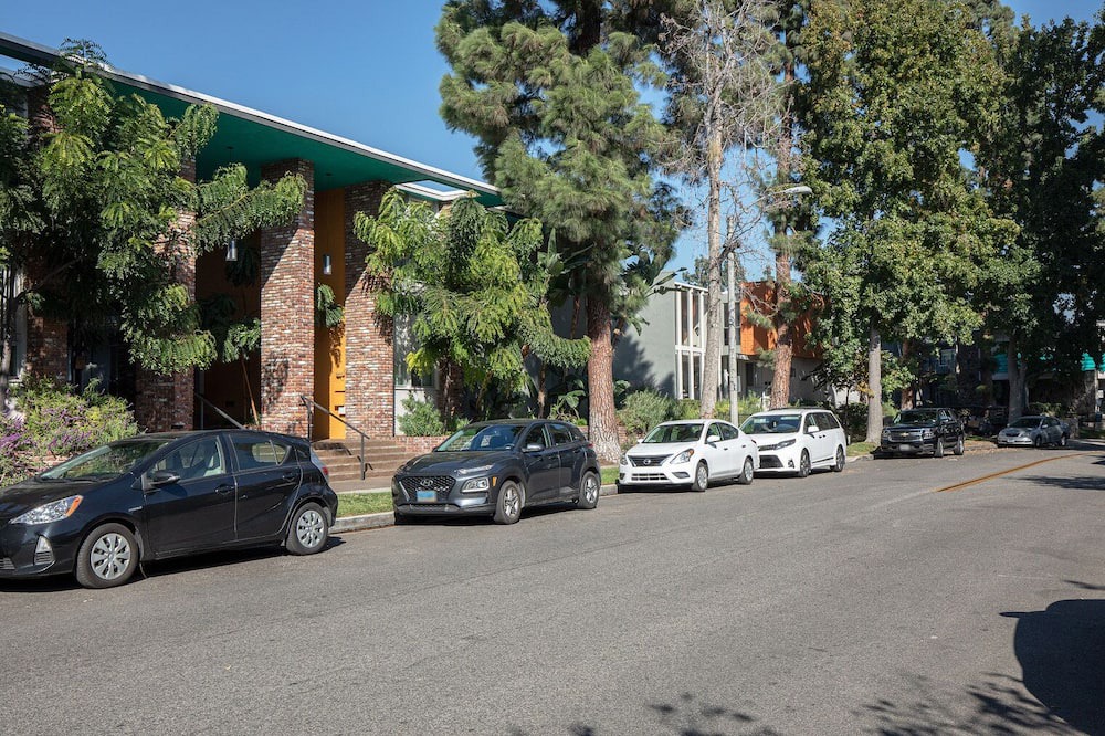 Photo of Others in Burbank