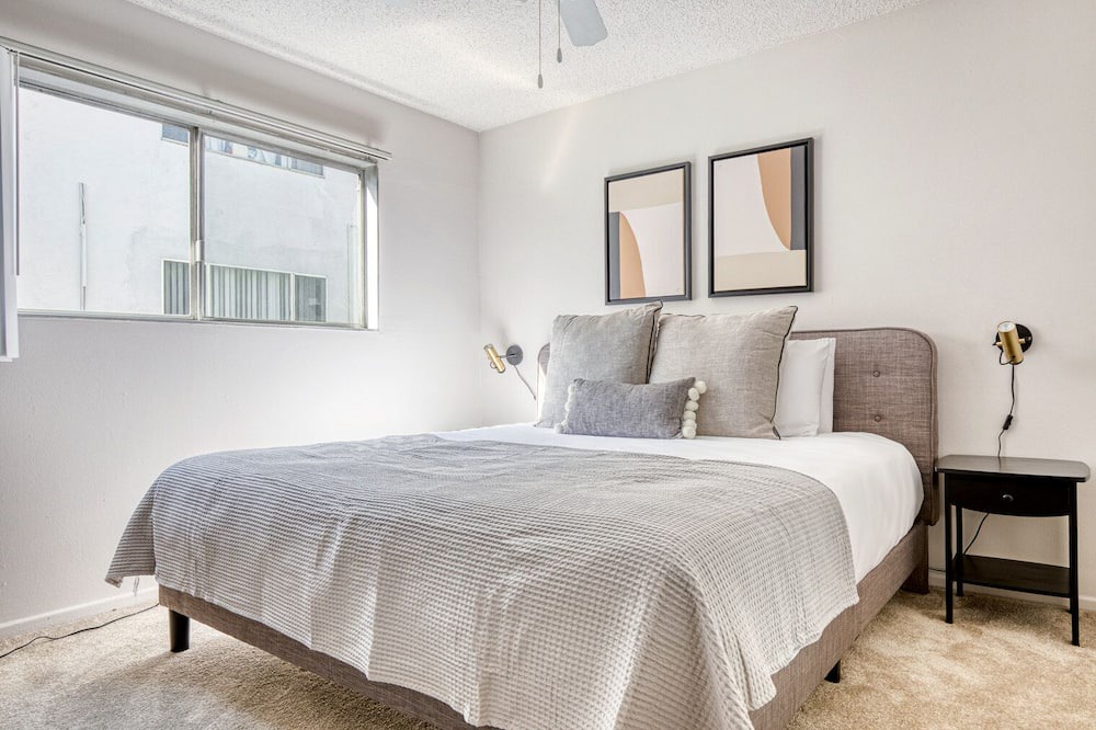 Photo of Bedroom in Burbank