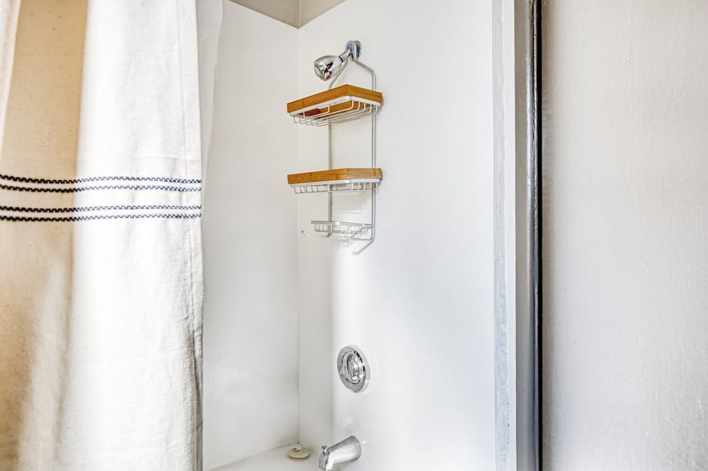 Photo of Bathroom in Burbank