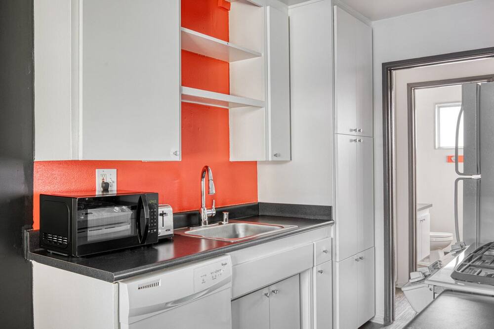 Photo of Kitchen in Burbank