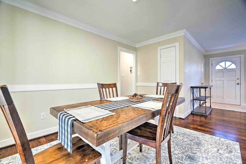 Photo of Livingroom in Midlothian