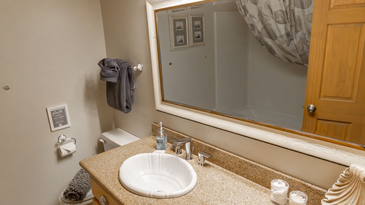 Photo of Bathroom in Brookings