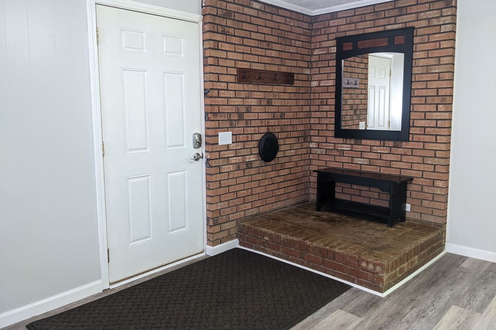 Photo of Bedroom in Staffordsville