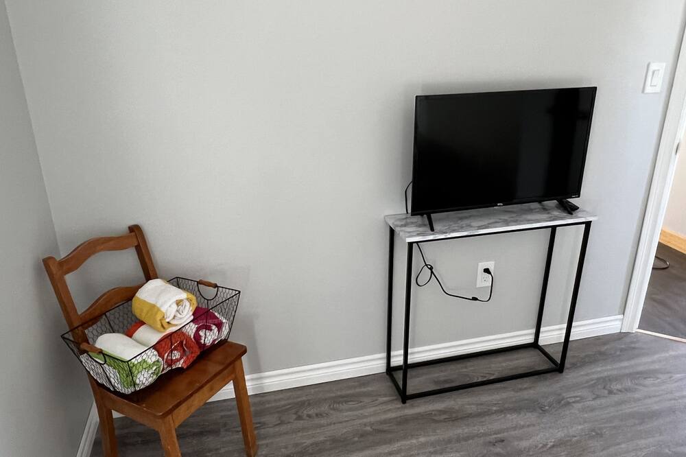 Photo of Bedroom in Darnley