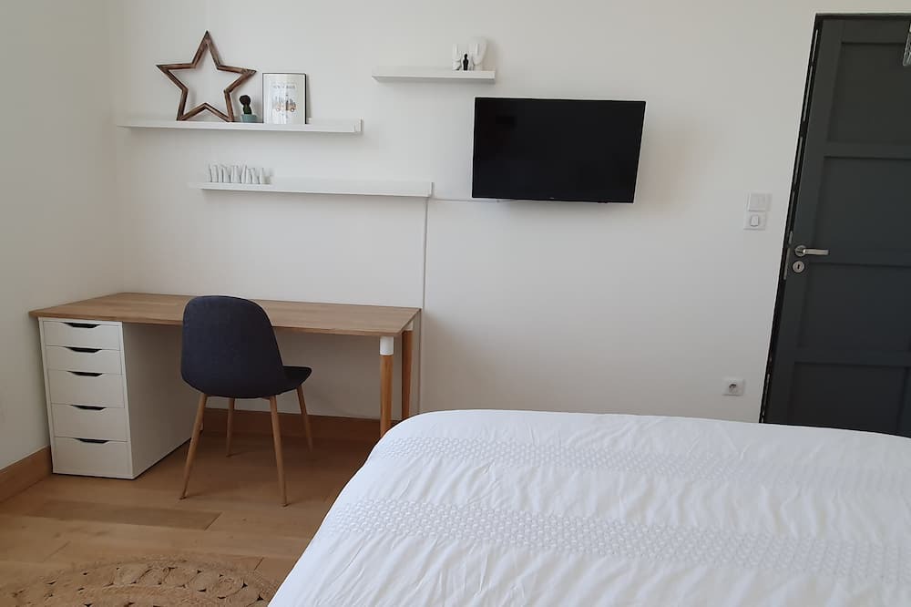 Photo of Bedroom in Talence