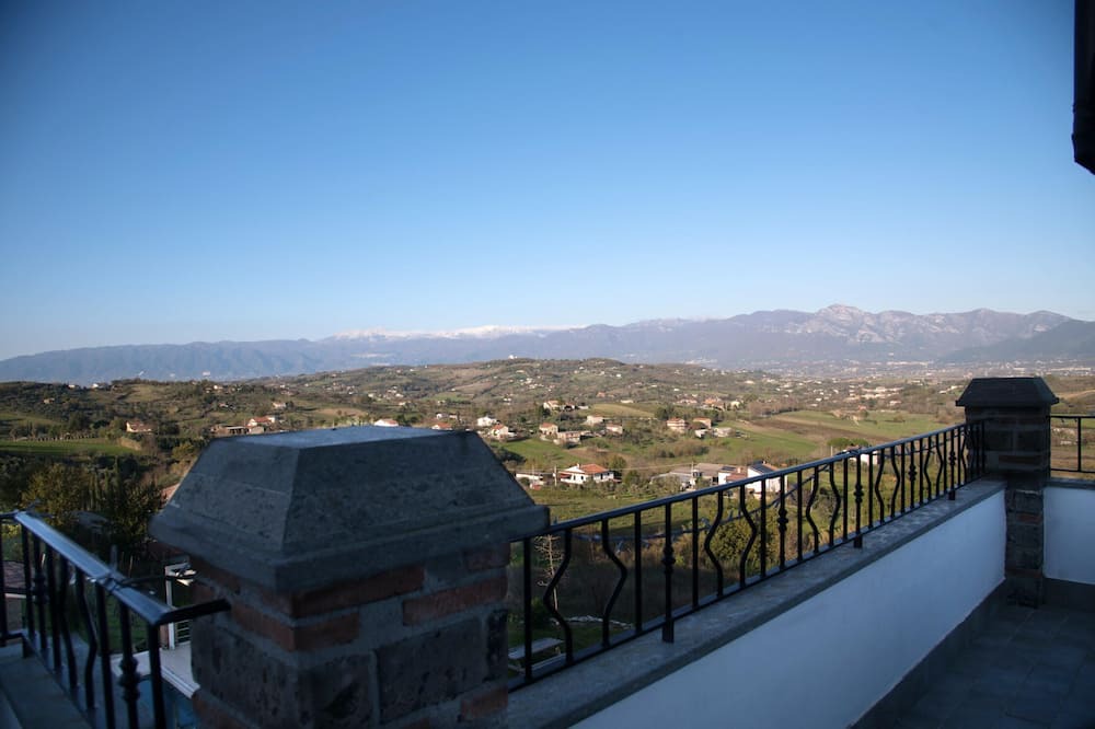 Photo of Patio Balcony in Caiazzo