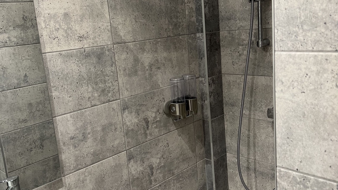 Photo of Bathroom in Militari