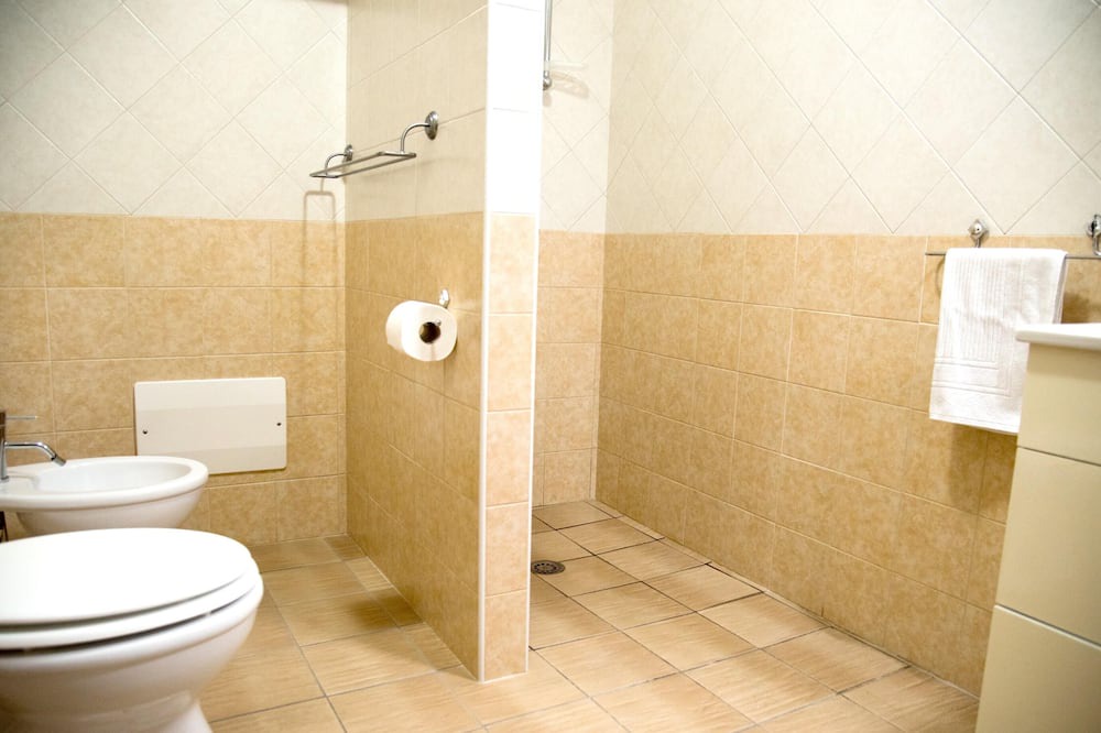 Photo of Bathroom in Caiazzo