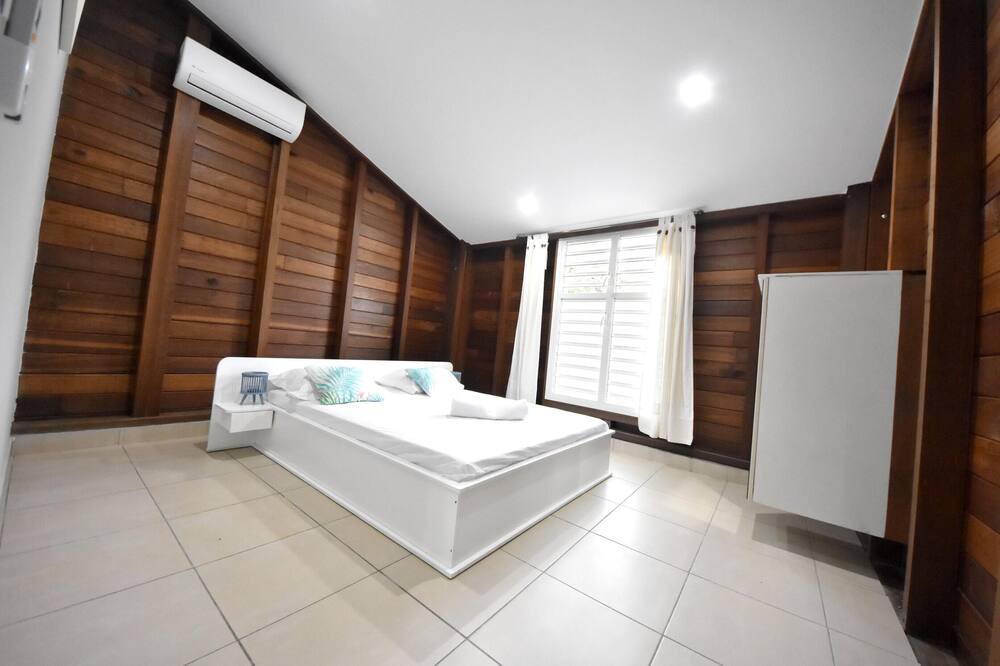 Photo of Bathroom in Sainte-Anne