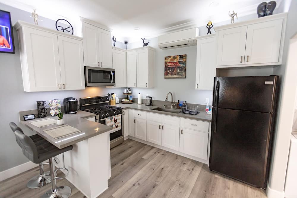 Photo of Kitchen in Reseda