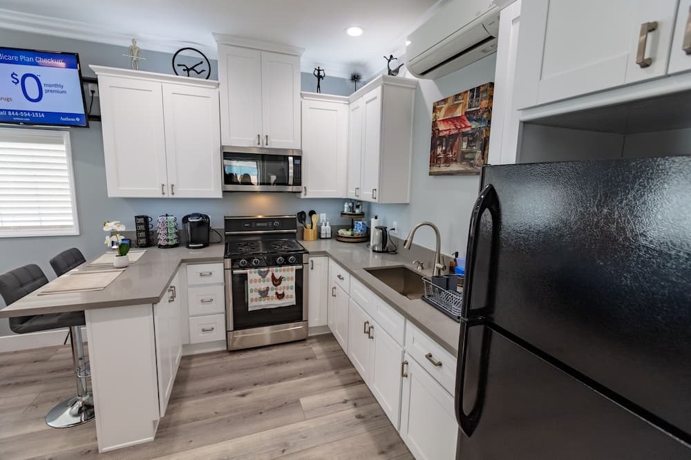 Photo of Kitchen in Reseda
