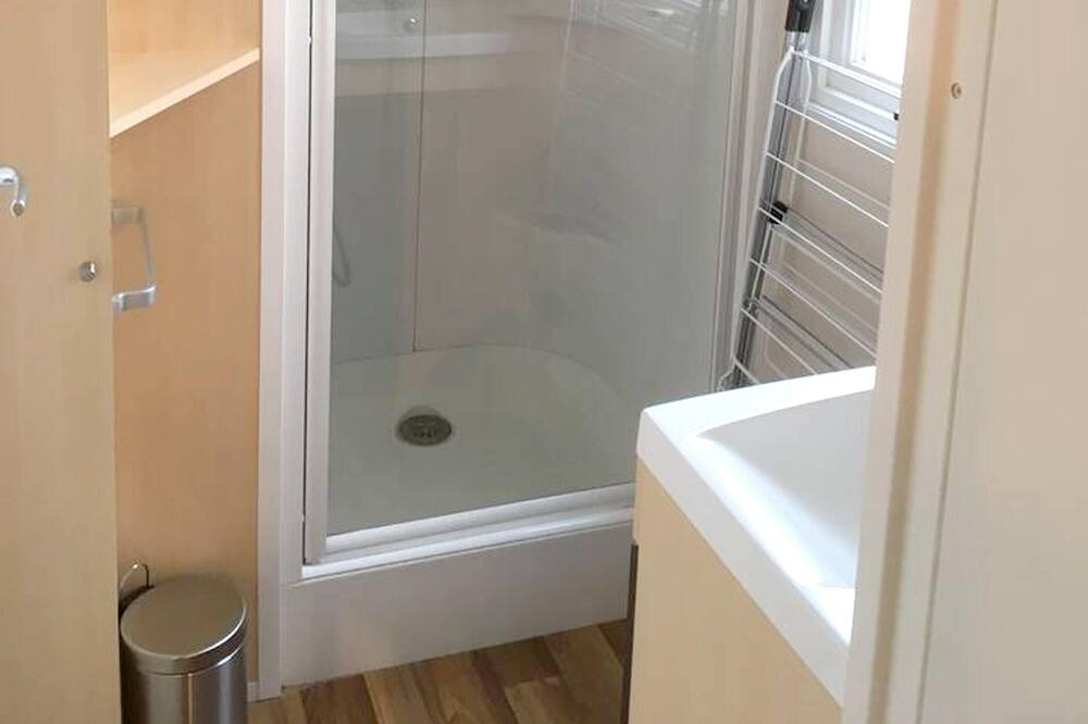 Photo of Bathroom in Coulanges