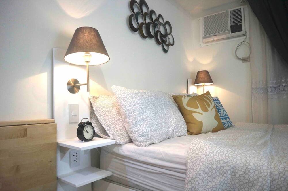 Photo of Bedroom in Paco