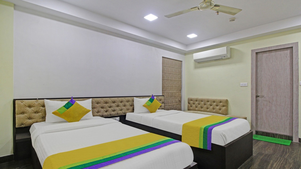 Photo of Bedroom in Kalighat