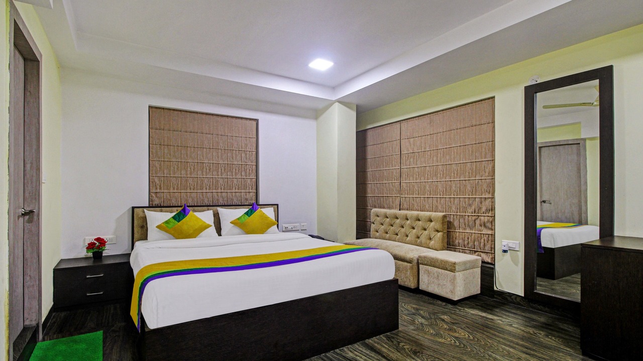 Photo of Bedroom in Kalighat