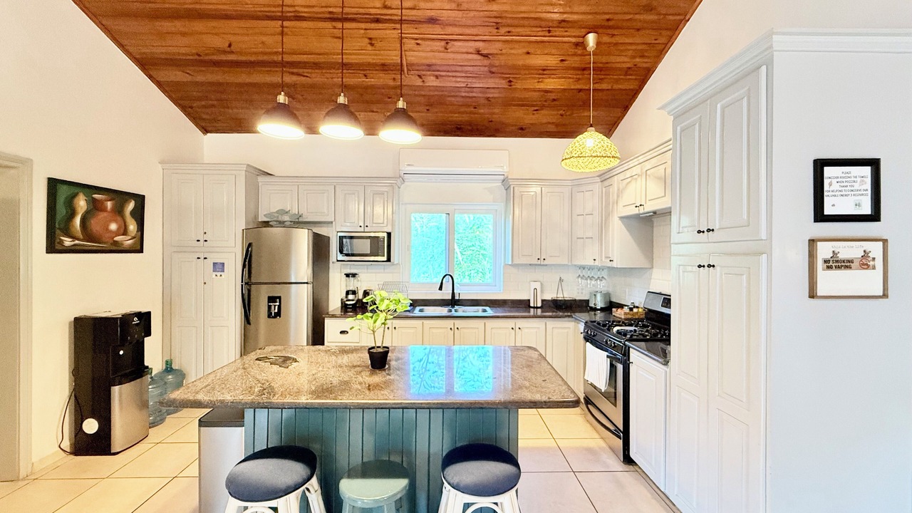 Photo of Kitchen in West End