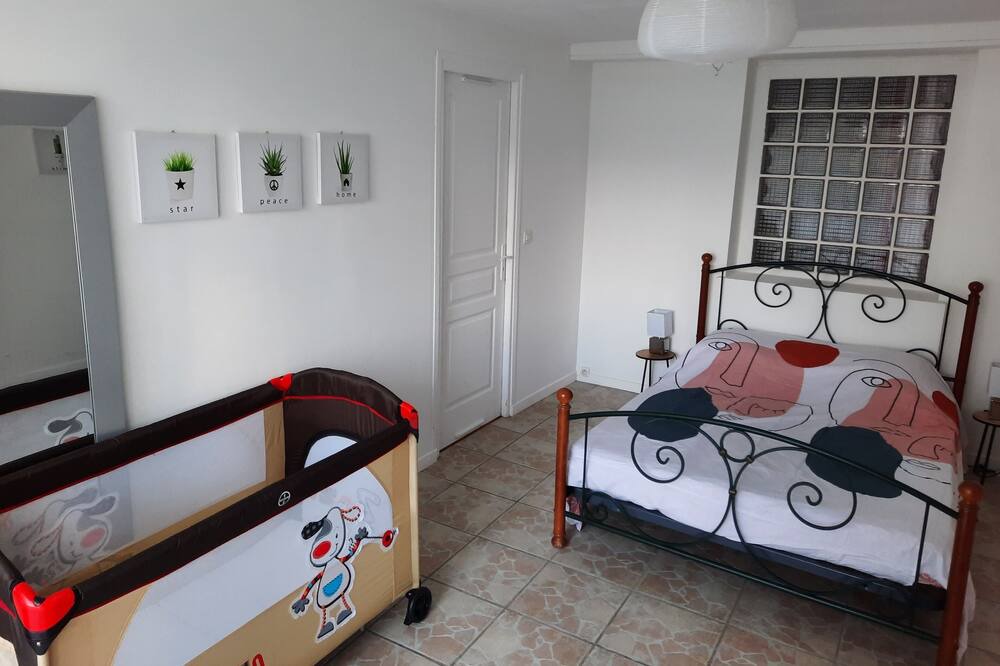 Photo of Bedroom in Contres
