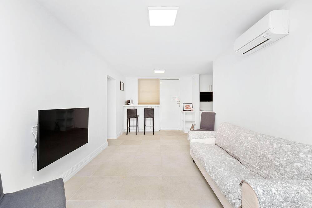 Photo of Livingroom in West Perth