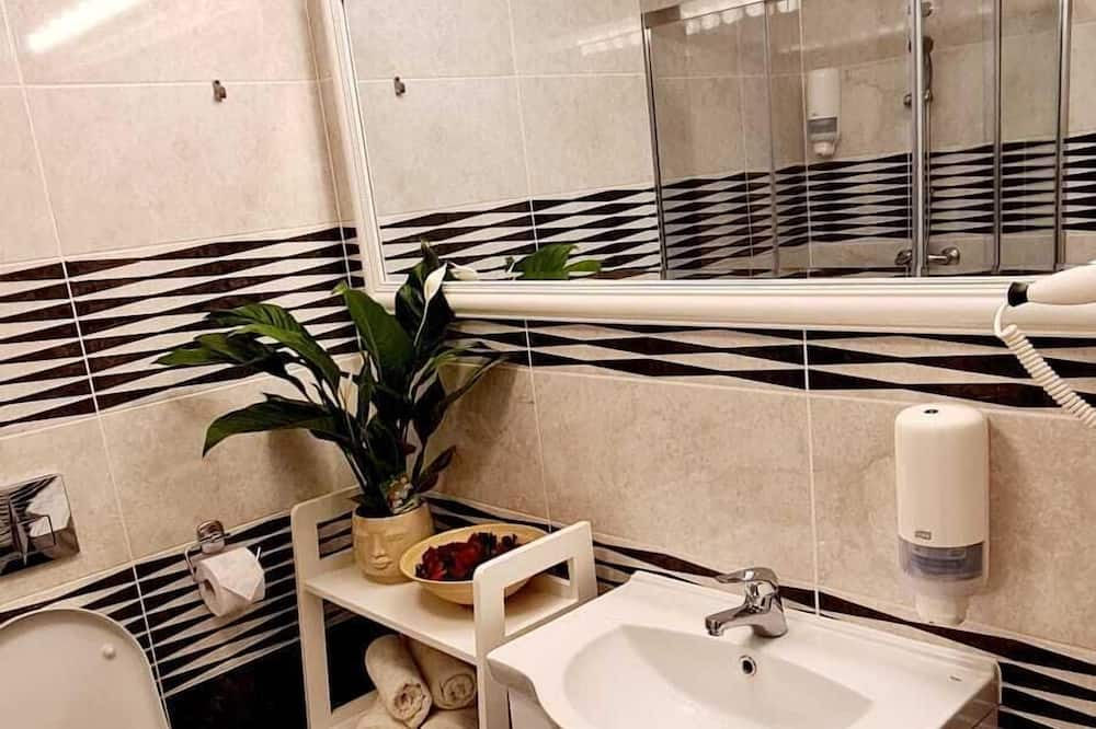 Photo of Bathroom in Otopeni