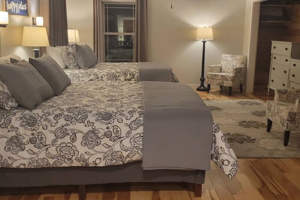 Photo of Bedroom in Flat Top