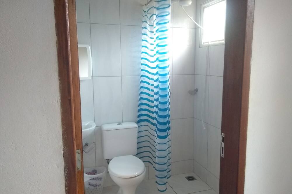 Photo of Bathroom in Paraisopolis