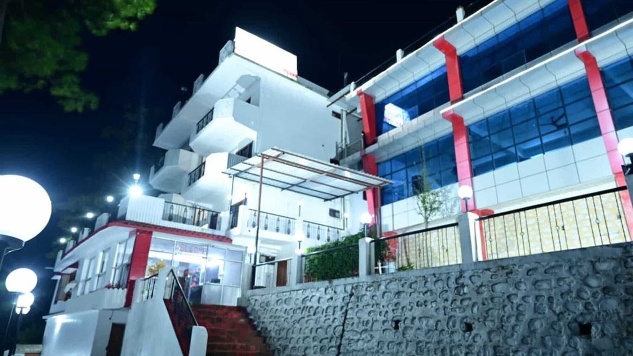 Photo of Outdoor in Sukha