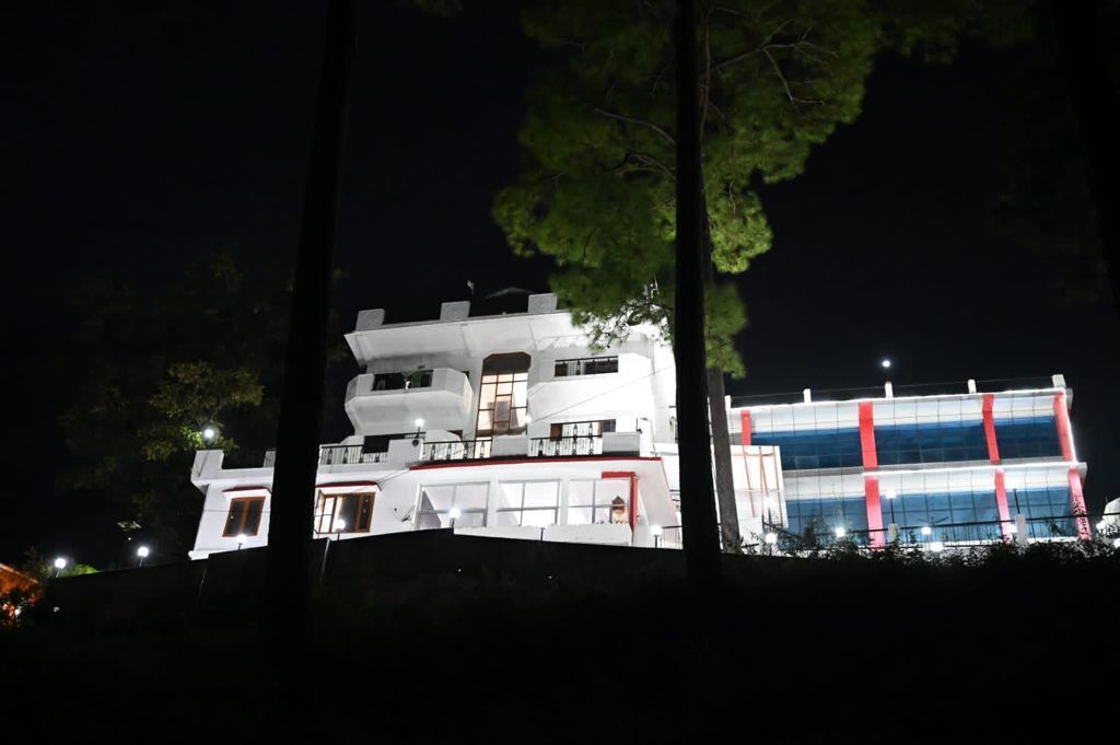 Photo of Outdoor in Sukha