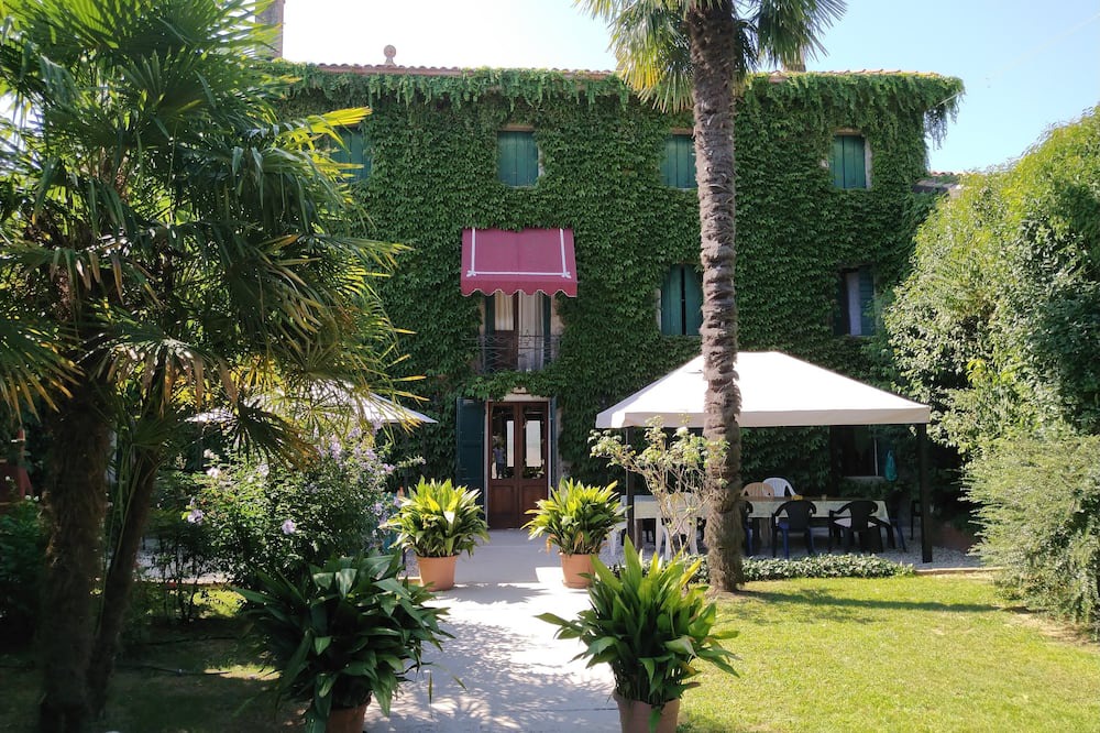 Photo of Outdoor in Codogne