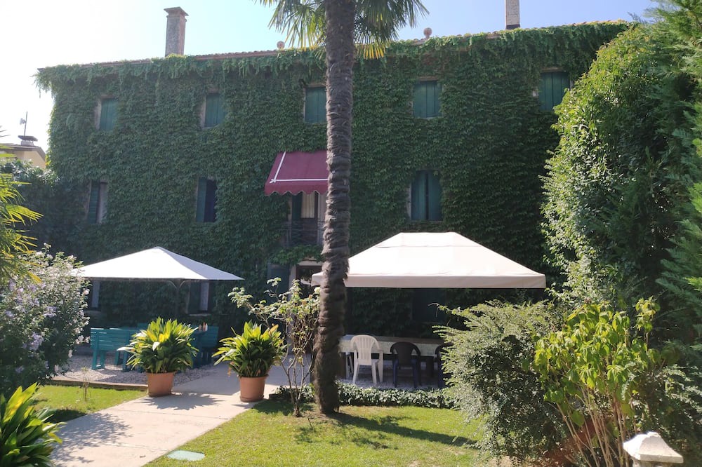 Photo of Outdoor in Codogne