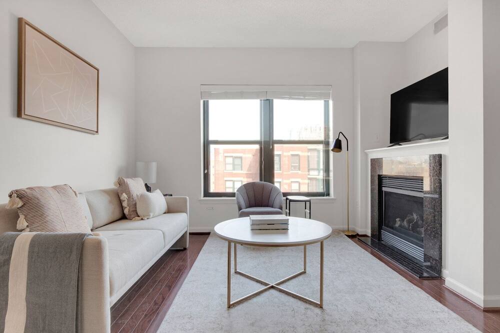 Photo of Livingroom in Logan Circle