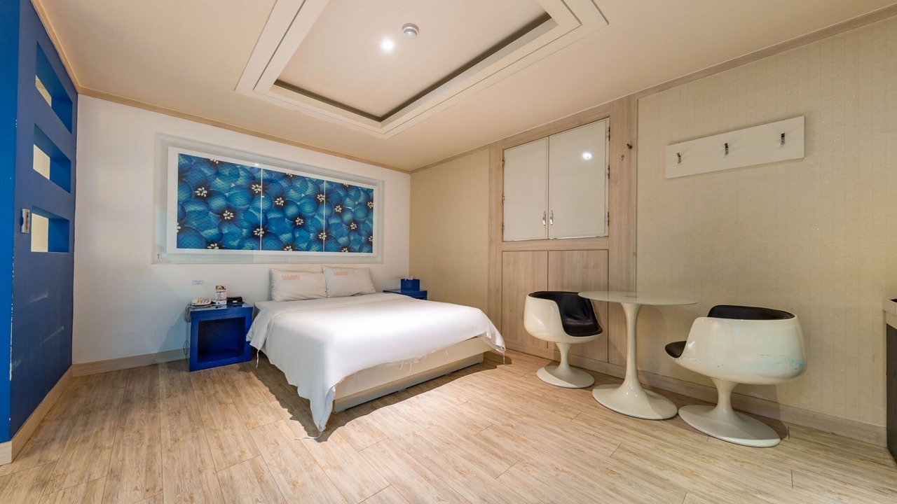 Photo of Bedroom in Araemojong