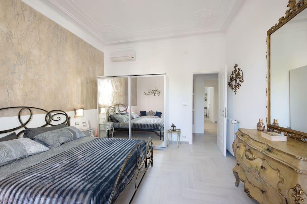 Photo of Bedroom in Boccadasse