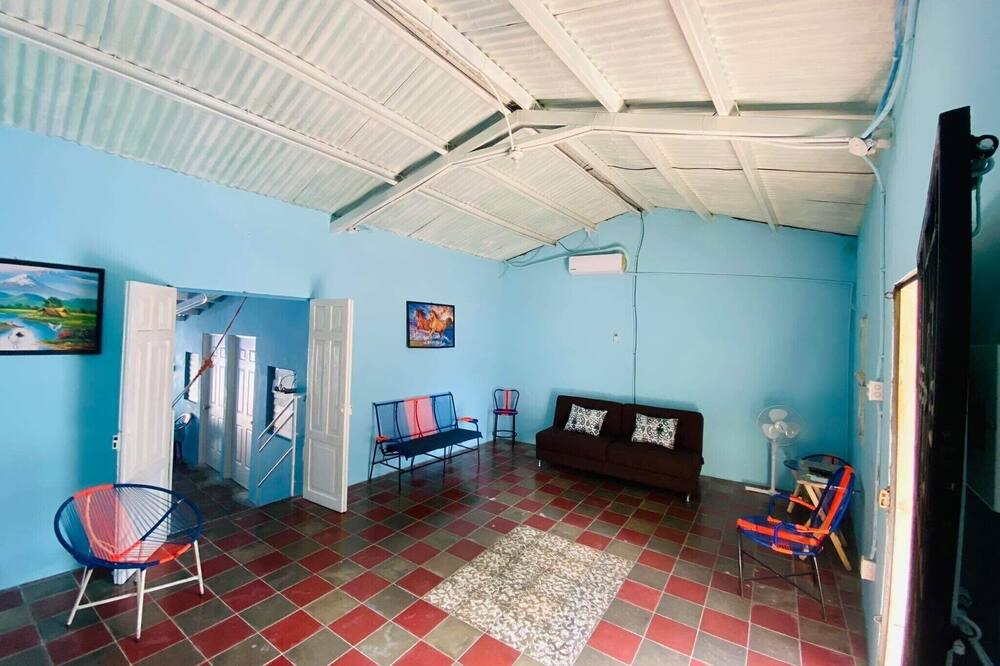 Photo of Livingroom in Suchitoto