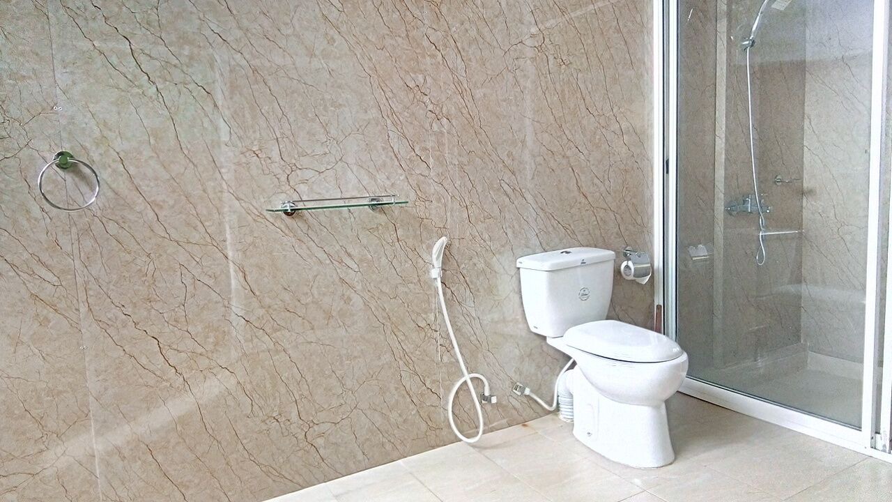 Photo of Bathroom in Katukitula