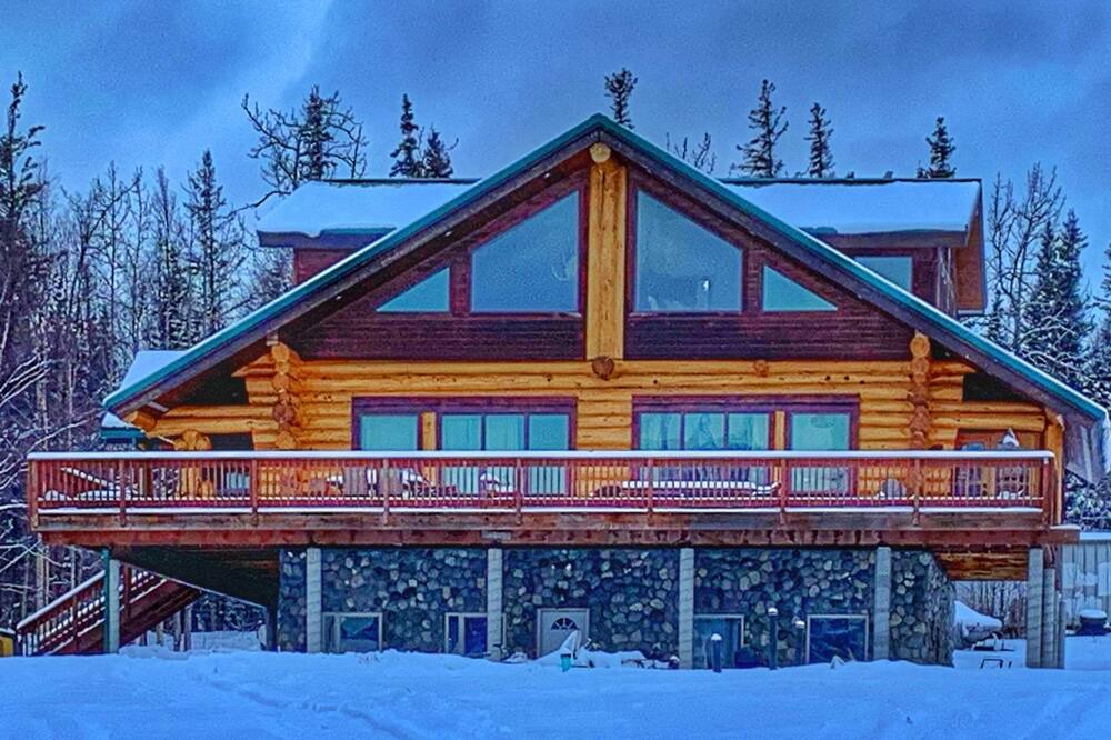 Photo of Outdoor in Lazy Mountain