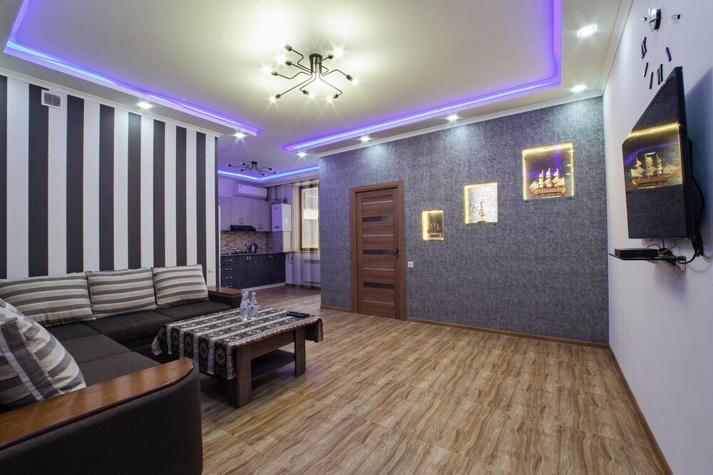 Photo of Livingroom in Kentron