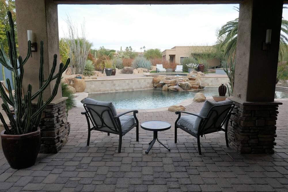 Photo of Outdoor in Cactus Acres
