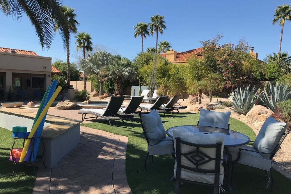 Photo of Outdoor in Cactus Acres