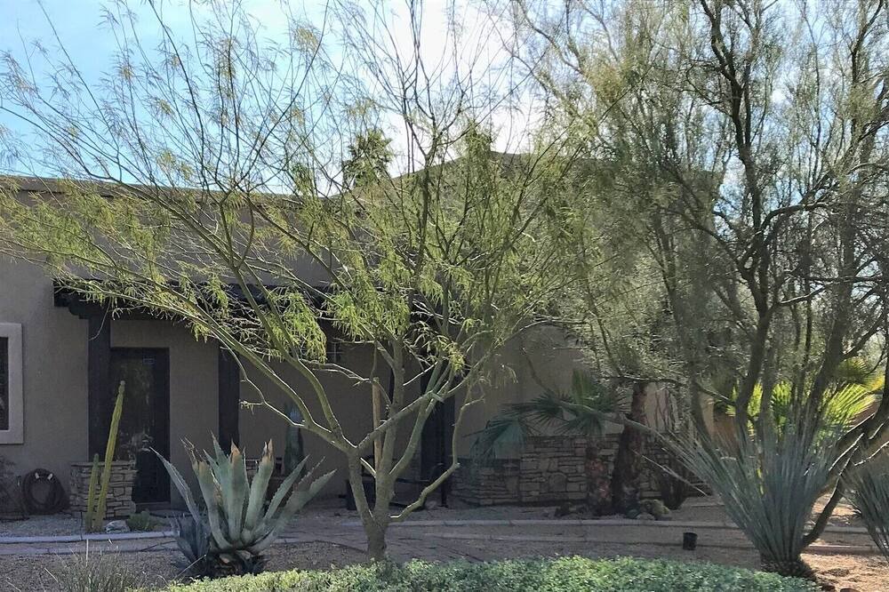 Photo of Others in Cactus Acres