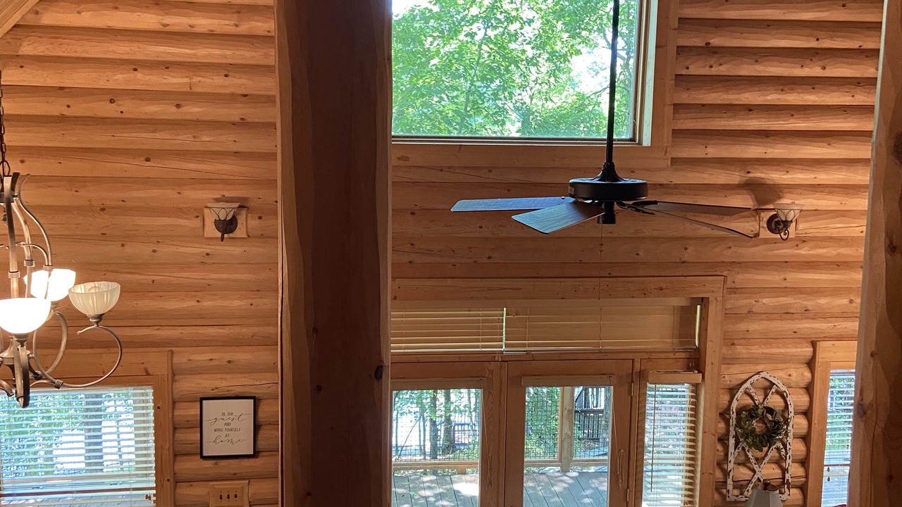 Photo of Livingroom in Wedowee